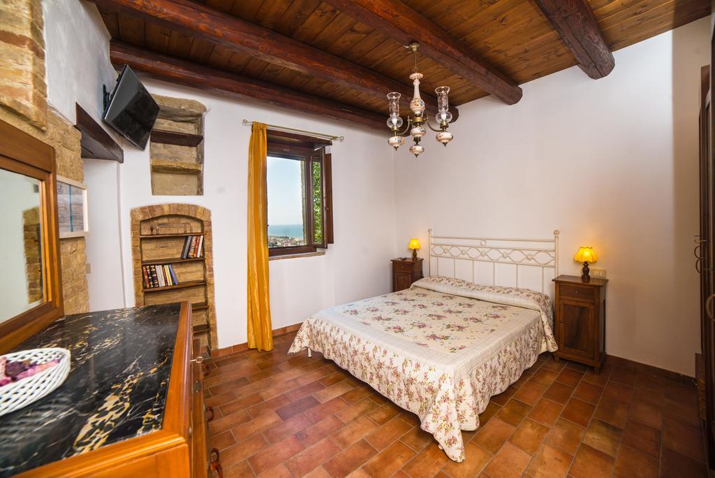 B&B Borgo Marano Cupra Marittima Exteriör bild